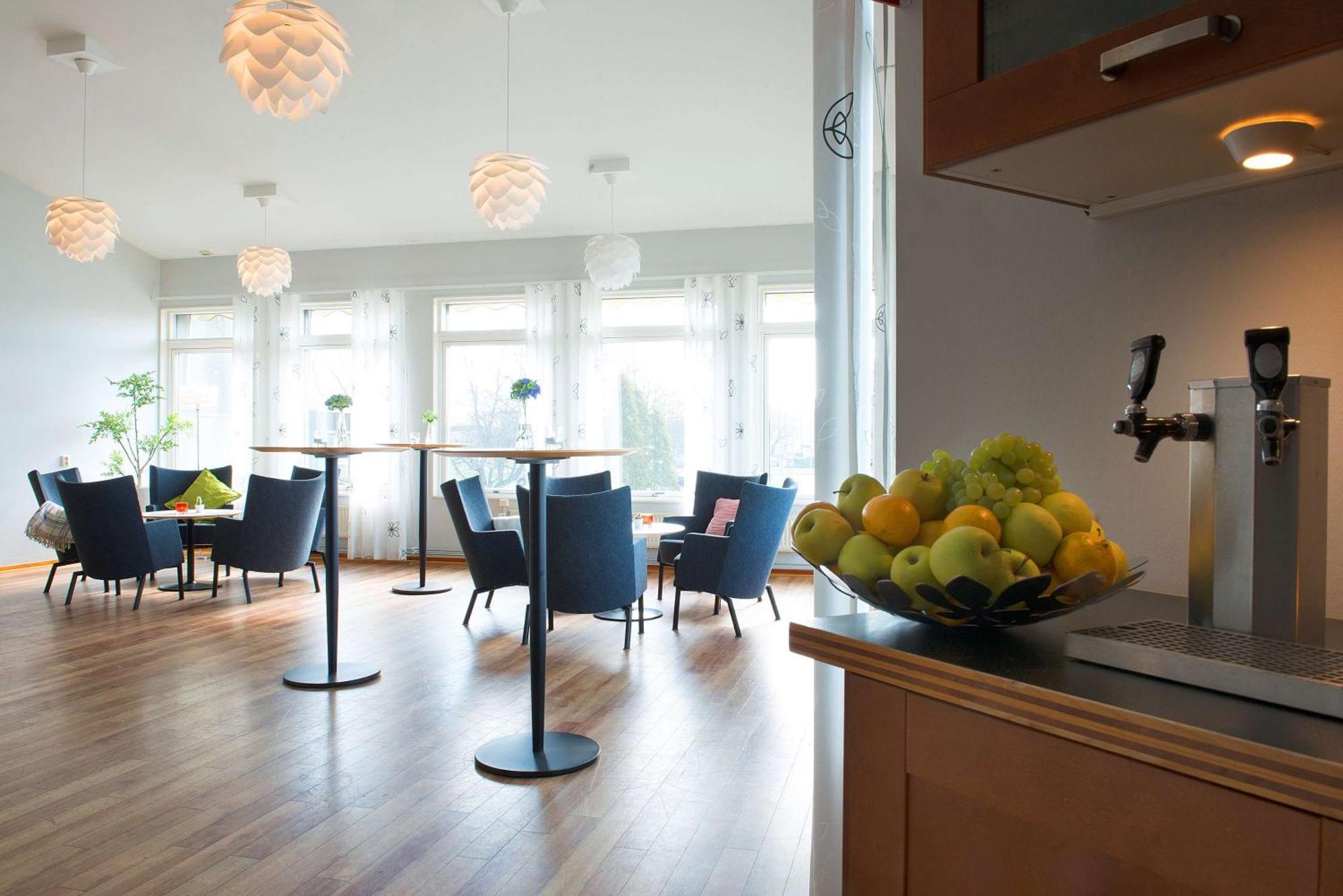 Scandic Uppsala Nord Экстерьер фото